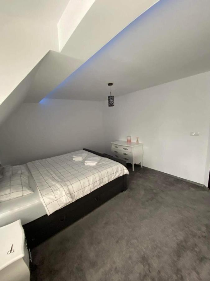 Apartament Ema Bistriţa Exteriör bild
